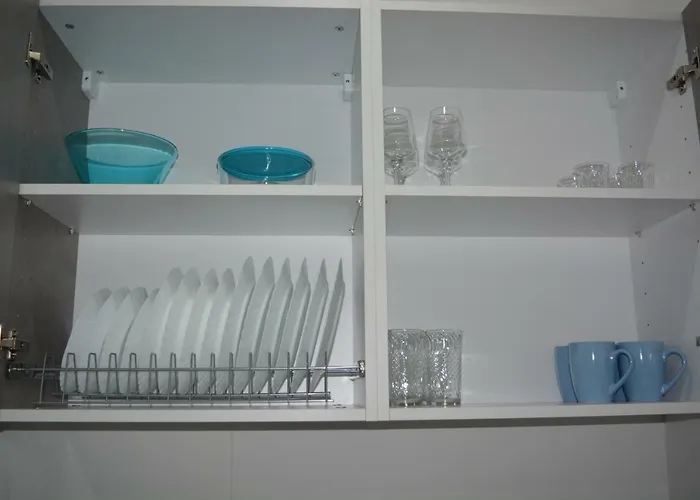 P.l Hermes & Апартаменты *